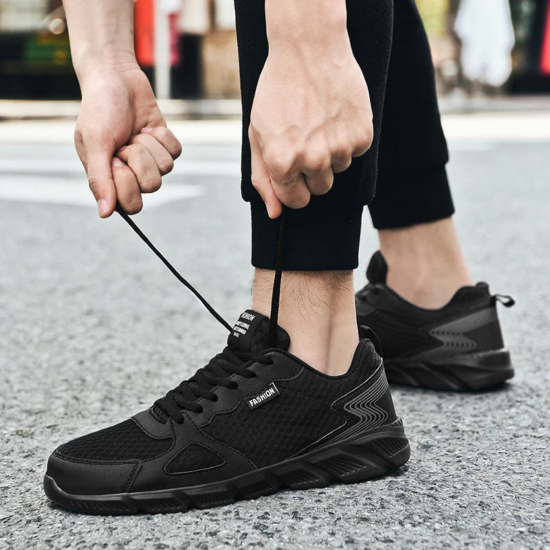 Summer Sneakers Lightweight Men Casual Shoes Mesh Breathable Male Footwear Lace Up Walking Shoes Black Tenis Zapatillas Hombre